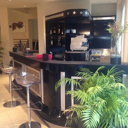 Отель Hotel Milazzo 4*