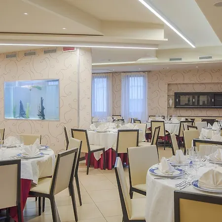 Отель Hotel Milazzo 4*