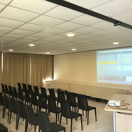 Hotel Milazzo מילאצו