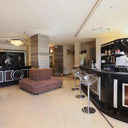 Hotell Hotel Milazzo 4*