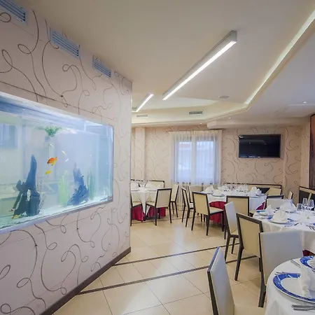 Hotel Milazzo Hotell 4*