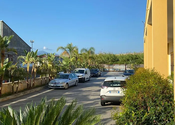 Hotel Milazzo מלון מילאצו