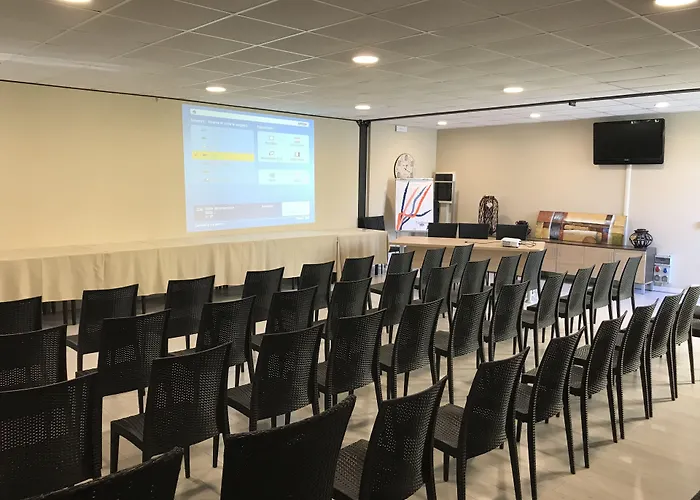 Hotel Milazzo מלון מילאצו