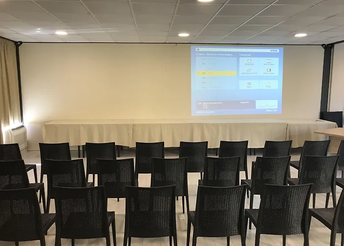 מלון Hotel Milazzo