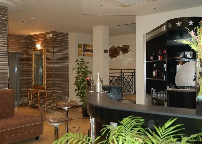 מלון Hotel Milazzo מילאצו